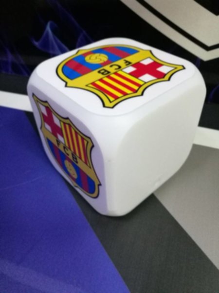  часы с LED Barcelona  8 х 8 х 8см