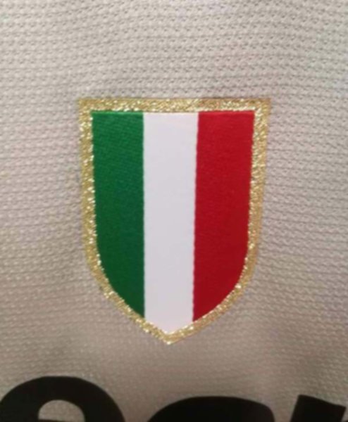 форма Juventus   длинный рукав  2018-2019  гостевая