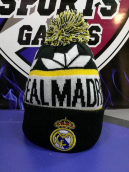 шапка Real Madrid   акрил  100%