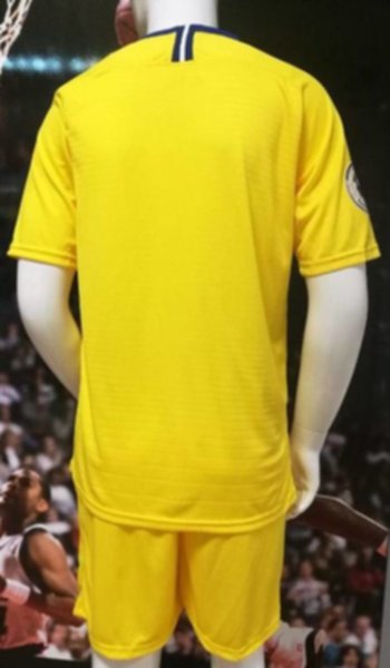 форма Chelsea 2018-2019  гостевая