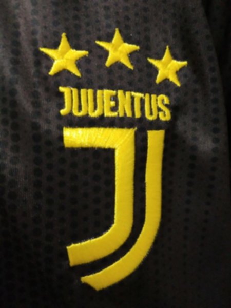 форма детская Juventus №7 Ronaldo  длинный рукав  резервная  2018-2019