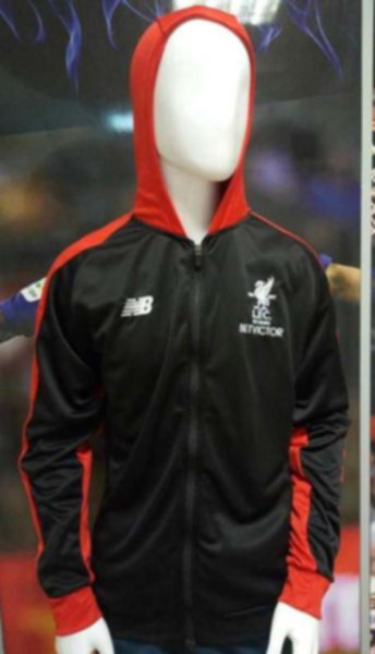 тренировочный костюм Liverpool  2018-19  полиэстер 100%