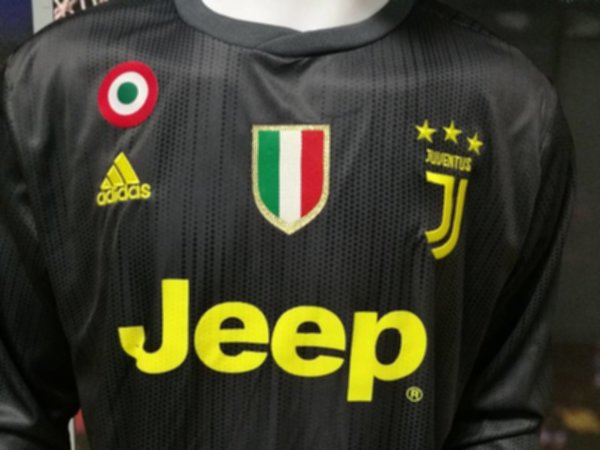 форма Juventus  длинный рукав  2018-2019  резервная