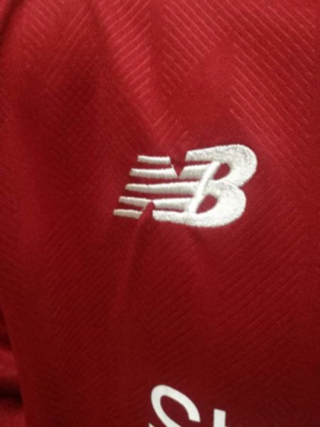 форма Liverpool  длинный рукав  №11 M.SALAH  2018-2019 домашняя