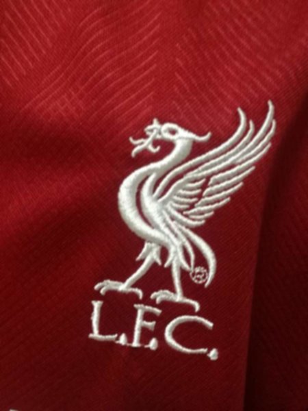 форма Liverpool  длинный рукав  №11 M.SALAH  2018-2019 домашняя