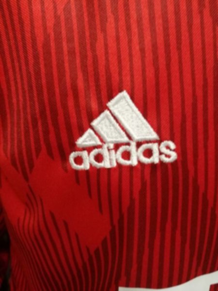 форма Bayern Munchen  длинный рукав  2018-2019  домашняя