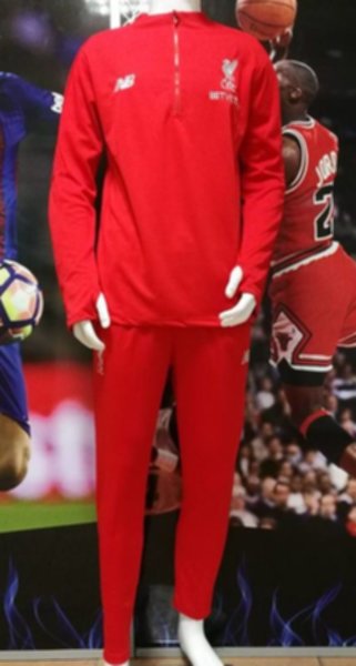 тренировочный костюм Liverpool  2018-2019