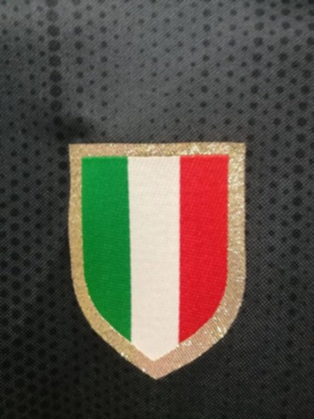 форма Juventus  2018-2019  резервная