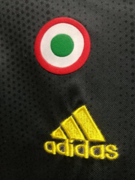 форма Juventus №7 RONALDO  2018-2019  резервная