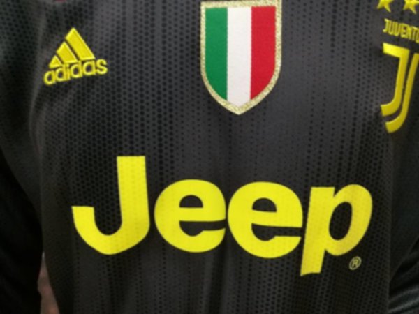 форма Juventus  №7 RONALDO  длинный рукав  2018-2019  резервная