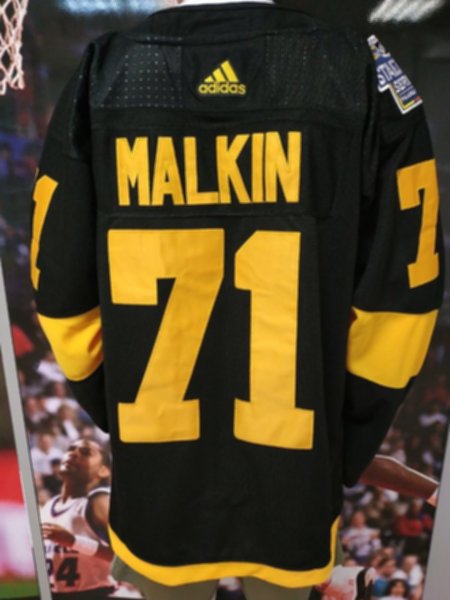 свитер хоккейный Pittsburgh Penguins  Winter Classic  2019  №71 MALKIN