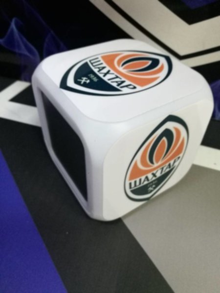 часы с LED Shakhtar Donetsk  8х8х8см