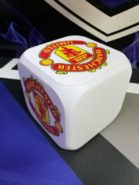 часы с LED Manchester United  8х8х8см