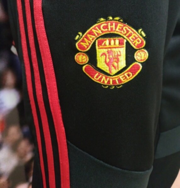 спортивные брюки Manchester United 2020-2021 Adidas  полиэстер 100%