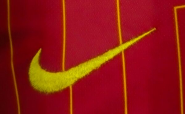 форма Liverpool 2024-2025 Nike ,домашняя ,полиэстер 100%