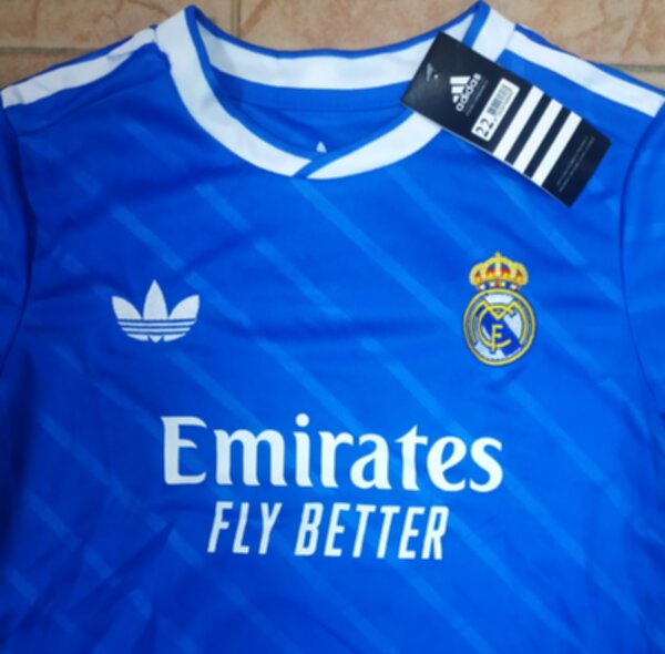 форма Real Madrid №5 BELLINGHAM  2025-2026 adidas,резервная,полиэстер 100%
