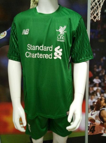 форма Liverpool  2017-2018