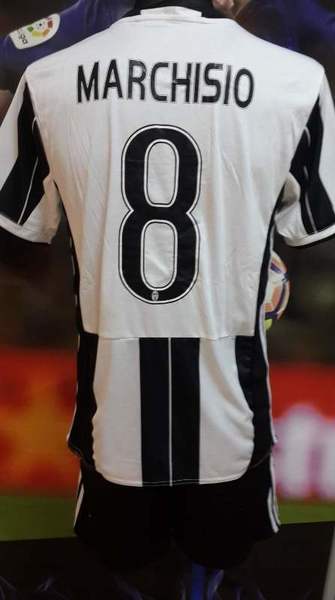 форма Juventus №8 MARCHISIO  2016-2017