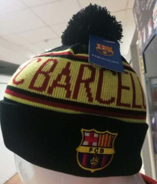 шапка Barcelona  с вышивкой  акрил 100%