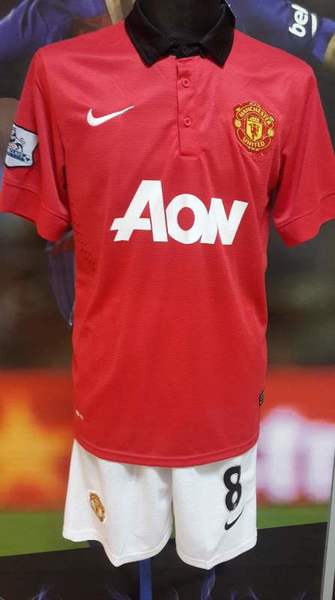 форма Manchester United №8 MATA  2013-14