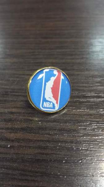 значок NBA №0324