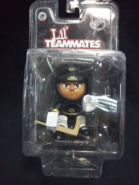 фигурка вратарь  Boston Bruins