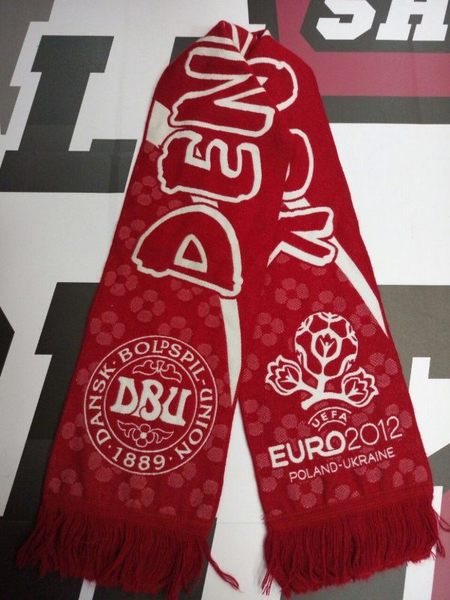 шарф сборной Дании