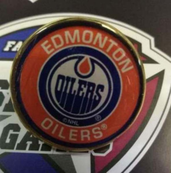 значок Edmonton Oilers (№0820) ( 2,5 см )
