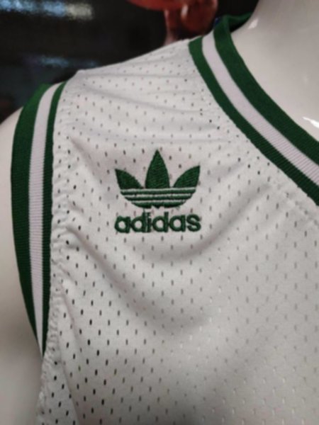 майка баскетбольная Boston Celtics №33 BIRD  adidas  ретро