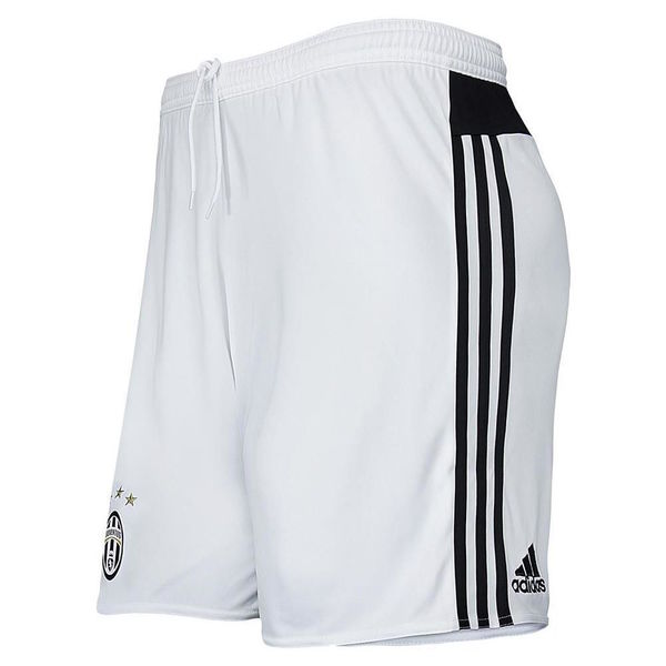 форма Juventus  2015-2016  домашняя