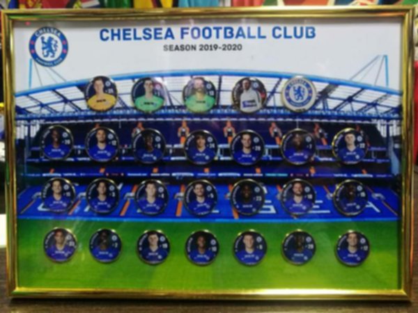 набор значков Chelsea  2019-2020 (30 см х 21 см )