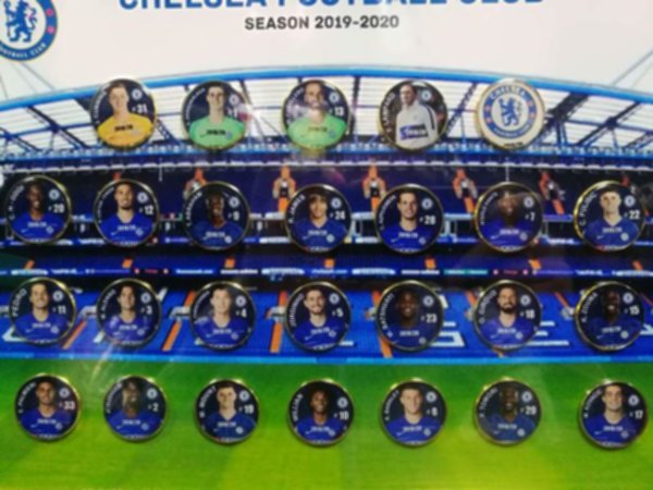 набор значков Chelsea  2019-2020 (30 см х 21 см )