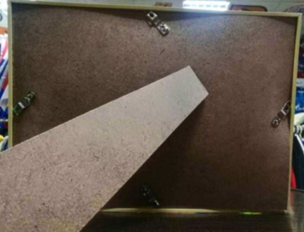 набор значков Liverpool  2019-2020   30 см х 21 см 