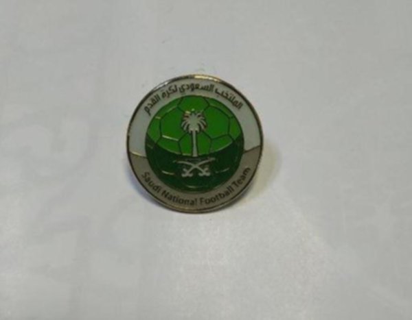 значок сборной Саудовской Аравии  №0832  металл и полимерная смола