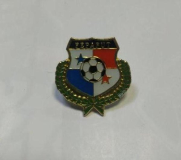 значок сборной Панамы  №0839  металл и полимерная смола